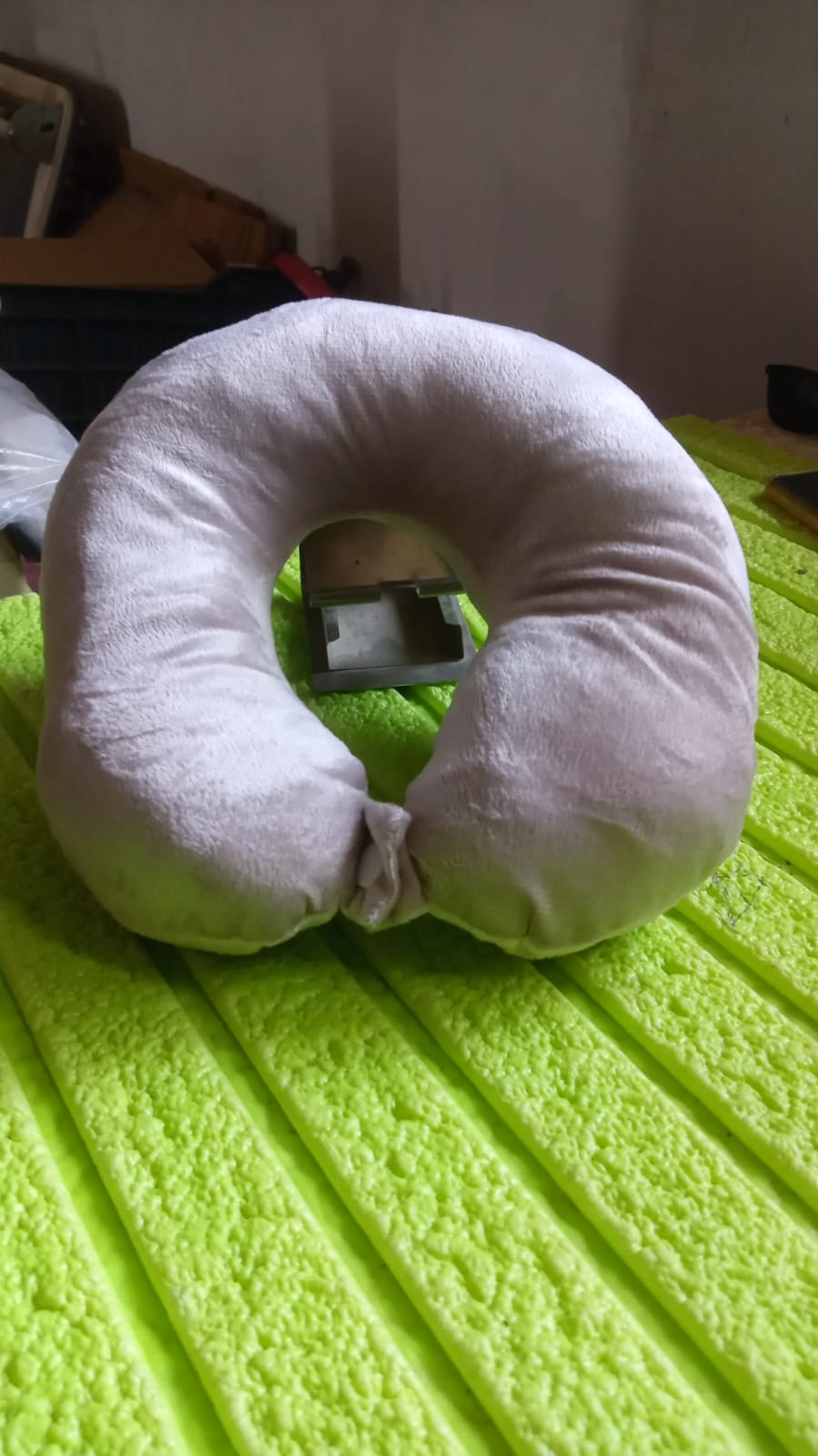 Soft Neck Pillow for Car Home & Travel Comfortable Multipurpose Head Rest (Stock:-500)