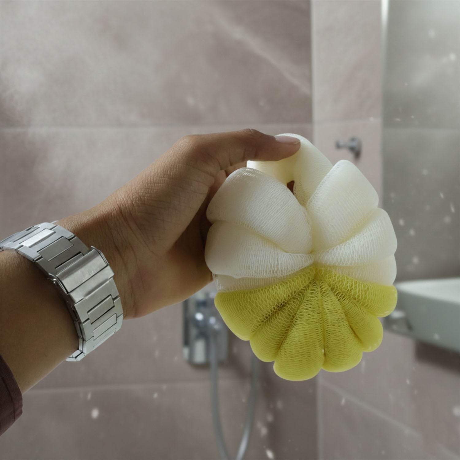 Dual Color Soft Mesh Bath Loofah Body Scrubber (1 Pc) (Stock:-1200)