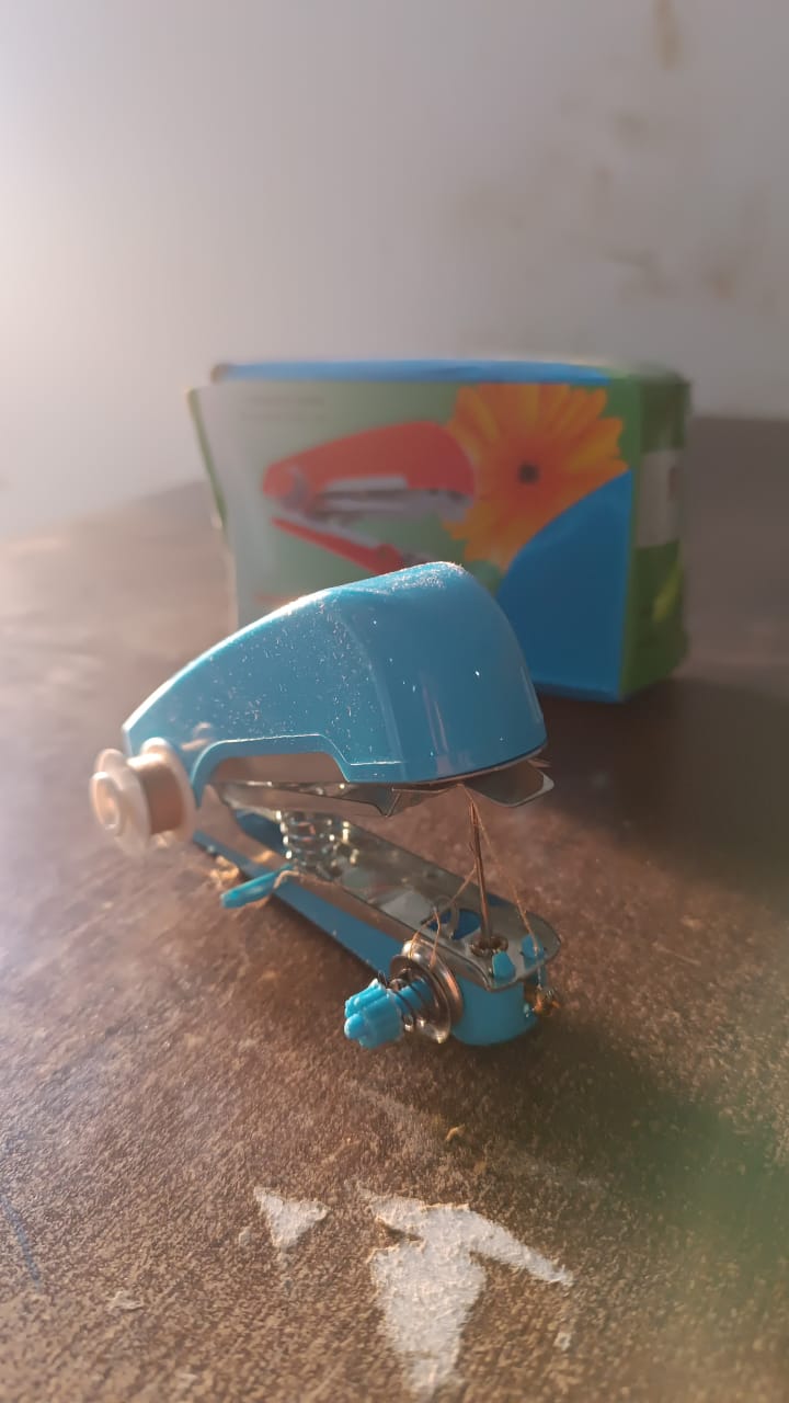 Handy Portable Mini Sewing Stapler Machine vertical view